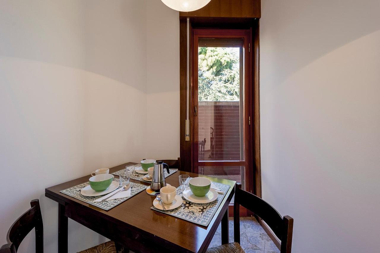 Апартаменты Portosole Attic - With Terrace And Private Parking Санремо Экстерьер фото